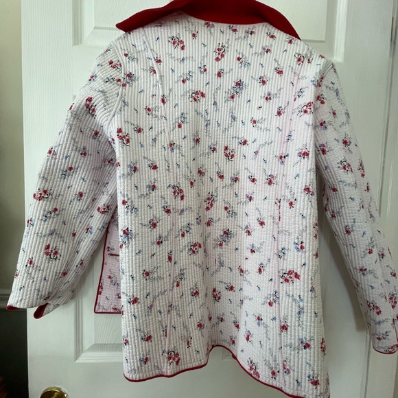 Northern Reflections Vibrant Red Jacket - Picture 5 of 9